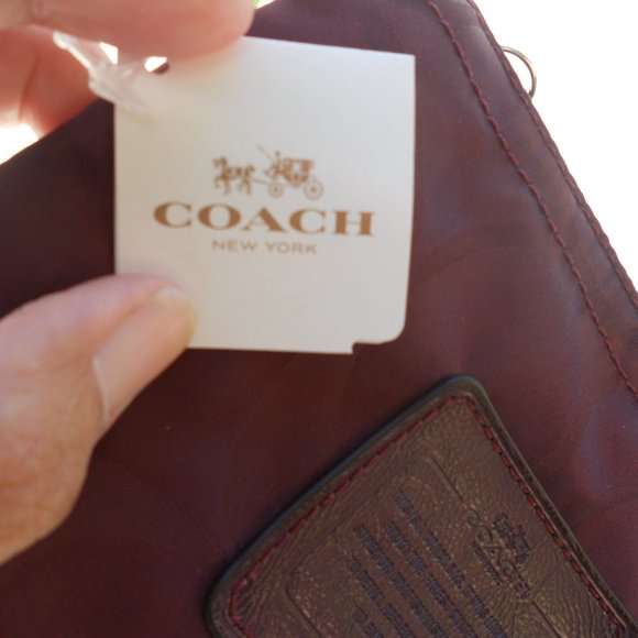 Coach Signature C Mini Bag 7x5.5" Legacy Burgundy fabric/Leather nwt - Picture 3 of 11